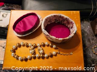 MaxSold Auction: Vintage Set by Lisner  - Earings and Necklace in fabric box - Mesa (Arizona, USA) SELLER MANAGED Downsizing Online Auction - South 96th Street