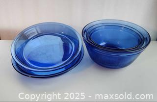 MaxSold Auction: Blue Anchor Hocking/Pyrex Lot - New Westminster (British Columbia, Canada) SELLER MANAGED Downsizing Online Auction -  Hamilton Street