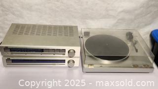 MaxSold Auction: JVC Vinyl Stereo System - New Westminster (British Columbia, Canada) SELLER MANAGED Downsizing Online Auction -  Hamilton Street