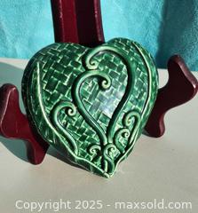 MaxSold Auction: New Zealand Ceramic Koru Heart Green Glaze by Artist Robyn Kunin - New Westminster (British Columbia, Canada) SELLER MANAGED Downsizing Online Auction -  Hamilton Street