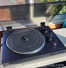 MaxSold Auction: Sony Turntable PS LX 150H - New Westminster (British Columbia, Canada) SELLER MANAGED Downsizing Online Auction -  Hamilton Street