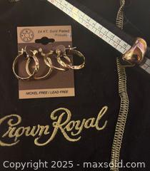 MaxSold Auction: 24 KT. Gold Plated Pincatch Earrings &size 7 Ring - Hiram (Georgia, USA) SELLER MANAGED Reseller Online Auction - Hiram Acworth Highway (STORAGE)