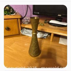 MaxSold Auction: Brass Islamic Vase - Hiram (Georgia, USA) SELLER MANAGED Reseller Online Auction - Hiram Acworth Highway (STORAGE)