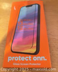MaxSold Auction: I-phone screen protector - Hiram (Georgia, USA) SELLER MANAGED Reseller Online Auction - Hiram Acworth Highway (STORAGE)