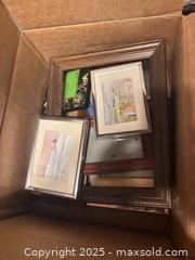 MaxSold Auction: Lot of Picture frames  - Hiram (Georgia, USA) SELLER MANAGED Reseller Online Auction - Hiram Acworth Highway (STORAGE)