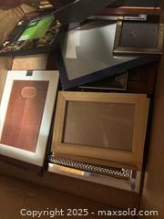 MaxSold Auction: Lot of Picture frames  - Hiram (Georgia, USA) SELLER MANAGED Reseller Online Auction - Hiram Acworth Highway (STORAGE)