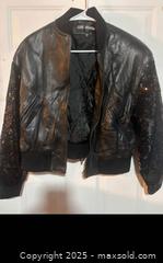MaxSold Auction: Luis alvera Jacket - Hiram (Georgia, USA) SELLER MANAGED Reseller Online Auction - Hiram Acworth Highway (STORAGE)