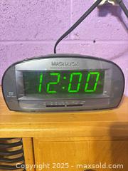 MaxSold Auction: Magnavox Alarm/clock/Radio - Hiram (Georgia, USA) SELLER MANAGED Reseller Online Auction - Hiram Acworth Highway (STORAGE)