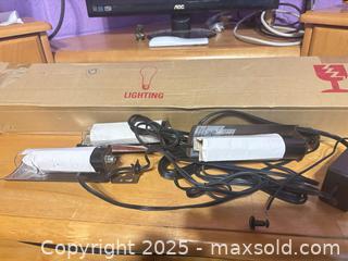 MaxSold Auction: New Light fixture  /Under Cabinet LED Lighting Kit - Hiram (Georgia, USA) SELLER MANAGED Reseller Online Auction - Hiram Acworth Highway (STORAGE)