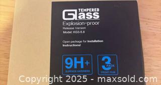 MaxSold Auction: Screen protector - Hiram (Georgia, USA) SELLER MANAGED Reseller Online Auction - Hiram Acworth Highway (STORAGE)