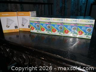 MaxSold Auction: LED Lightbulb Lot - Deseronto (Ontario, Canada) SELLER MANAGED Downsizing Online Auction - Mill Street
