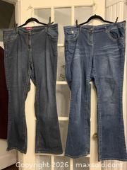 MaxSold Auction: Women’s Plus Size Bottoms (size 2X/18) - Deseronto (Ontario, Canada) SELLER MANAGED Downsizing Online Auction - Mill Street
