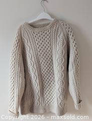 MaxSold Auction: Cream Wool Cable Knit Crew Neck Sweater, Large - Toronto (Ontario, Canada) SELLER MANAGED Downsizing Online Auction - Ferris Road