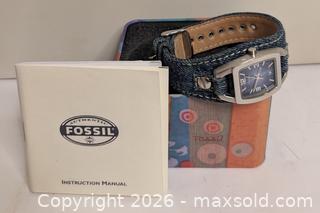 MaxSold Auction: Fossil Blue Dial Stainless Steel Wristwatch with Fabric Band - Toronto (Ontario, Canada) SELLER MANAGED Downsizing Online Auction - Ferris Road