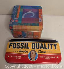 MaxSold Auction: Fossil Blue Dial Stainless Steel Wristwatch with Fabric Band - Toronto (Ontario, Canada) SELLER MANAGED Downsizing Online Auction - Ferris Road