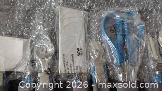 MaxSold Auction: Wolfgang Puck 10-Piece Stainless Steel Kitchen Utensil Set - Toronto (Ontario, Canada) SELLER MANAGED Downsizing Online Auction - Ferris Road