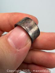 MaxSold Auction: 925 Sterling silver ring - Concord (California, USA) SELLER MANAGED Estate Sale Online Auction - Landana Drive
