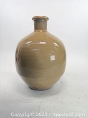 MaxSold Auction: Large antique Japanese pottery/porcelain vase 1800s - Concord (California, USA) SELLER MANAGED Estate Sale Online Auction - Landana Drive