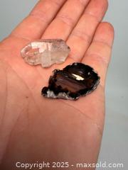 MaxSold Auction: Quartz crystal and agate cross section - Concord (California, USA) SELLER MANAGED Estate Sale Online Auction - Landana Drive