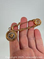 MaxSold Auction: Vintage clothing, pen, Medusa - Concord (California, USA) SELLER MANAGED Estate Sale Online Auction - Landana Drive