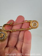 MaxSold Auction: Vintage clothing, pen, Medusa - Concord (California, USA) SELLER MANAGED Estate Sale Online Auction - Landana Drive