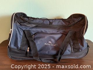 MaxSold Auction: Pacific Gear Duffel Bag - San Jose (California, USA) SELLER MANAGED Estate Sale Online Auction -  Park Wilshire Drive