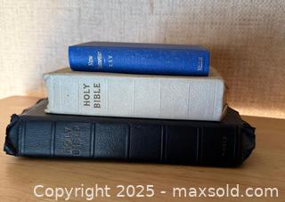 MaxSold Auction: Vintage Holy Bibles - San Jose (California, USA) SELLER MANAGED Estate Sale Online Auction -  Park Wilshire Drive