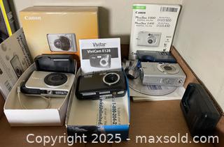 MaxSold Auction: Digital Cameras &#38; Accessories - San Jose (California, USA) PARTNER MANAGED Estate Sale Online Auction - Woodford Drive