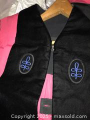 MaxSold Auction: Graduation Gown &#38; Cap - Harvard PhD - San Jose (California, USA) PARTNER MANAGED Estate Sale Online Auction - Woodford Drive