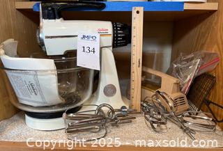 MaxSold Auction: Mixmaster Set - San Jose (California, USA) PARTNER MANAGED Estate Sale Online Auction - Woodford Drive