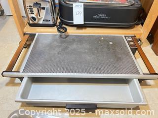 MaxSold Auction: Smokeless Electric Grill , Toaster, and More - San Jose (California, USA) PARTNER MANAGED Estate Sale Online Auction - Woodford Drive