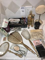 MaxSold Auction: Vintage Collection - San Jose (California, USA) PARTNER MANAGED Estate Sale Online Auction - Woodford Drive