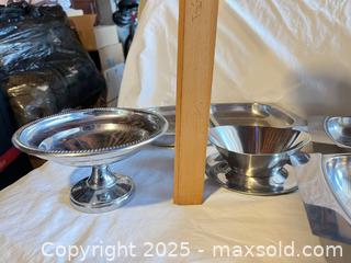 MaxSold Auction: Vintage Stainless Steel Serving Dishes - San Jose (California, USA) PARTNER MANAGED Estate Sale Online Auction - Woodford Drive