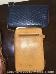 MaxSold Auction: Wallets, Purses &#38; Satchel - San Jose (California, USA) PARTNER MANAGED Estate Sale Online Auction - Woodford Drive