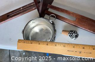 MaxSold Auction: Wooden Buckets with Racks &#38; Accessories - San Jose (California, USA) PARTNER MANAGED Estate Sale Online Auction - Woodford Drive