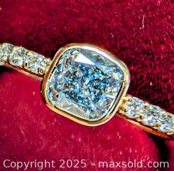 MaxSold Auction: 10K(1.5g),  LAB BLUE DIAMOND (0.9+0.06ct) SIZE 6.5 RING - Toronto (Ontario, Canada) PARTNER MANAGED Downsizing Online Auction - Queen Street East