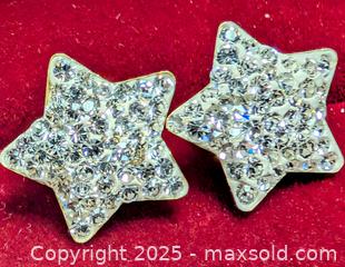 MaxSold Auction: 10K(1.8g),  CRYSTAL STAR EARRING - Toronto (Ontario, Canada) PARTNER MANAGED Downsizing Online Auction - Queen Street East