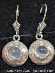 MaxSold Auction: Silver(3.52g) Moonstone Earring - Toronto (Ontario, Canada) PARTNER MANAGED Downsizing Online Auction - Queen Street East