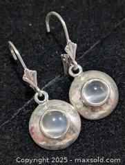 MaxSold Auction: Silver(3.52g) Moonstone Earring - Toronto (Ontario, Canada) PARTNER MANAGED Downsizing Online Auction - Queen Street East