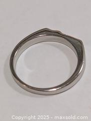 MaxSold Auction: Silver(3.68g)CZ Ring,size 9 - Toronto (Ontario, Canada) PARTNER MANAGED Downsizing Online Auction - Queen Street East