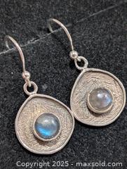 MaxSold Auction: Silver(3.82g) Labradorite Earring  - Toronto (Ontario, Canada) PARTNER MANAGED Downsizing Online Auction - Queen Street East