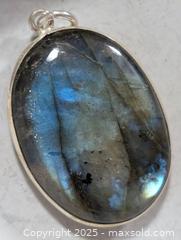 MaxSold Auction: Silver(5.11g) Labradorite Pendant  - Toronto (Ontario, Canada) PARTNER MANAGED Downsizing Online Auction - Queen Street East