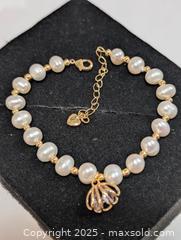 MaxSold Auction: Silver(9.59g)F.W. Pearl Bracelet,8&#34; - Toronto (Ontario, Canada) PARTNER MANAGED Downsizing Online Auction - Queen Street East