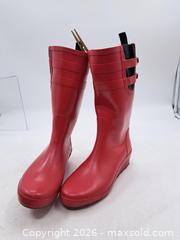 MaxSold Auction: Cougar Flyer Women's Knee-High Rain Boots 8M Red - Victoria (British Columbia, Canada) PARTNER MANAGED Estate Sale Online Auction - Hillside Avenue