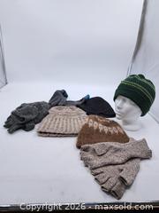 MaxSold Auction: Lot of 6 Mixed Wool & Acrylic Knit Beanies and Gloves - Victoria (British Columbia, Canada) PARTNER MANAGED Estate Sale Online Auction - Hillside Avenue
