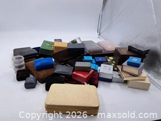 MaxSold Auction: Lot of Approximately 30 Assorted Jewelry Boxes - Victoria (British Columbia, Canada) PARTNER MANAGED Estate Sale Online Auction - Hillside Avenue