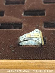 MaxSold Auction: Sterling Silver Ring - Size 8 - Victoria (British Columbia, Canada) PARTNER MANAGED Estate Sale Online Auction - Hillside Avenue