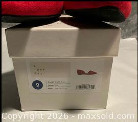 MaxSold Auction: A New Day Women's Size 9 Red Pointed-Toe Slip-On Flats - Norwood (Pennsylvania, USA) SELLER MANAGED Downsizing Online Auction - Martin Lane