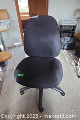 MaxSold Auction: Black Office Chair with 5-Star Base and Casters - Toronto (Ontario, Canada) PARTNER MANAGED Estate Sale Online Auction - Cortleigh Boulevard 