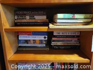 MaxSold Auction: Books and Games - Toronto (Ontario, Canada) PARTNER MANAGED Estate Sale Online Auction - Cortleigh Boulevard 